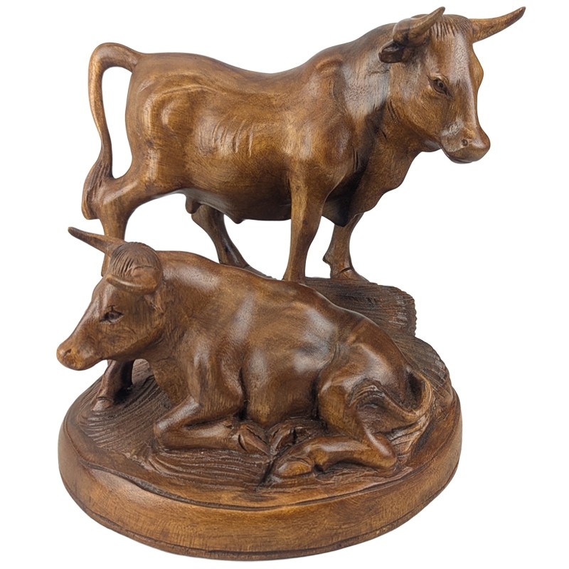Hand Carved Wooden 2 Bulls On Plinth 26cm