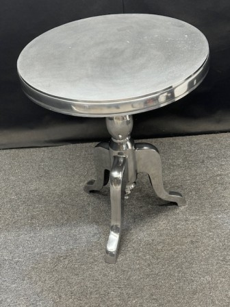 Cast Aluminium Table Round Top 64cm****EX-DISPLAY****