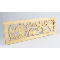 PINE GRAPE VINE PANEL  46CM