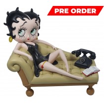 Betty Boop On Cream Chaise Lounge 19cm