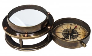 Compass With Magnifying Glass 6.5cm