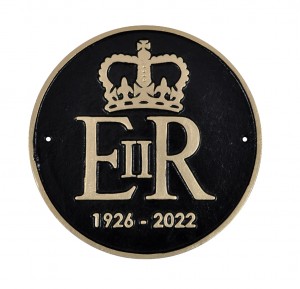 ER 1926-2022 Wall Cast Iron Sign / Plaque 24cm 