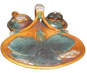 Majolica Shell Tray And Lid