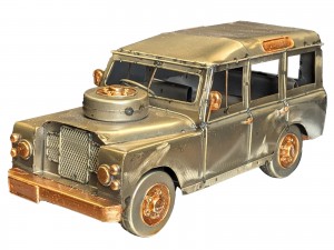 4X4 Station Wagon - Polished Metal - 33cm