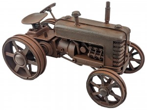 Rusty Tractor 27cm
