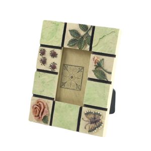 Photo Frame - Flower / Beetle **In Addition to a Carriage Paid Order **