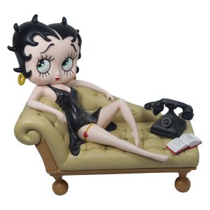 Betty Boop On Cream Chaise Lounge 19cm